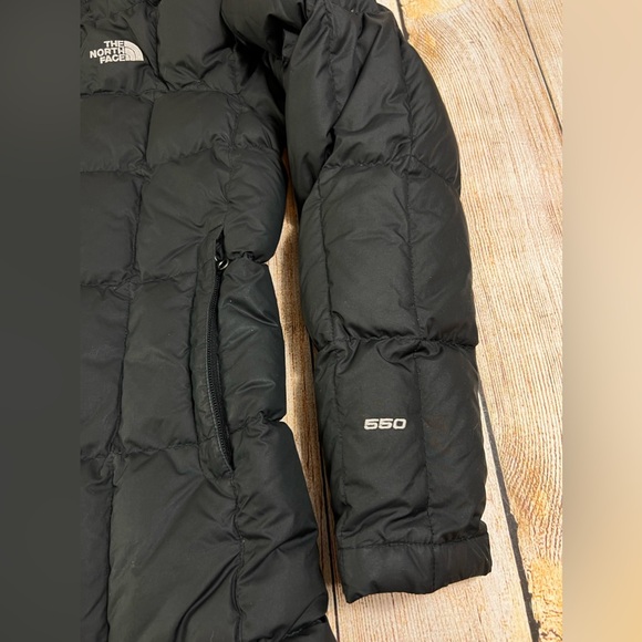 The North Face 550 Black Puffer Jacket Coat Black Small - Picture 12 of 12
